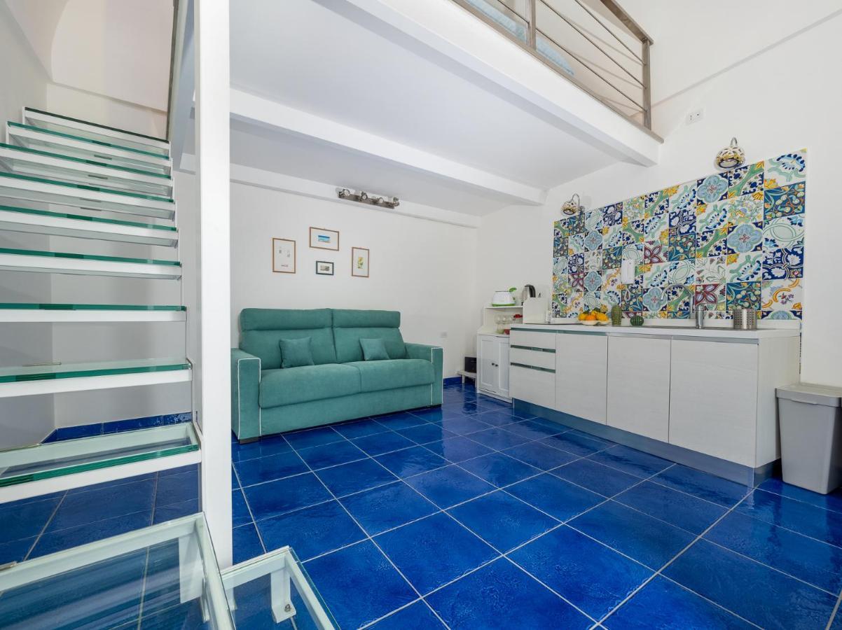 Santoro Suite - De Vivo Realty Sorrento بوسيتانو المظهر الخارجي الصورة