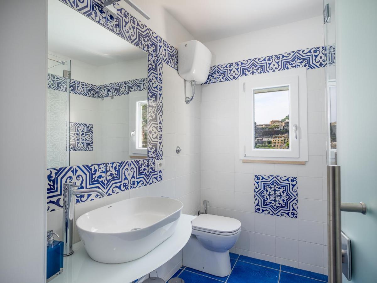 Santoro Suite - De Vivo Realty Sorrento بوسيتانو المظهر الخارجي الصورة