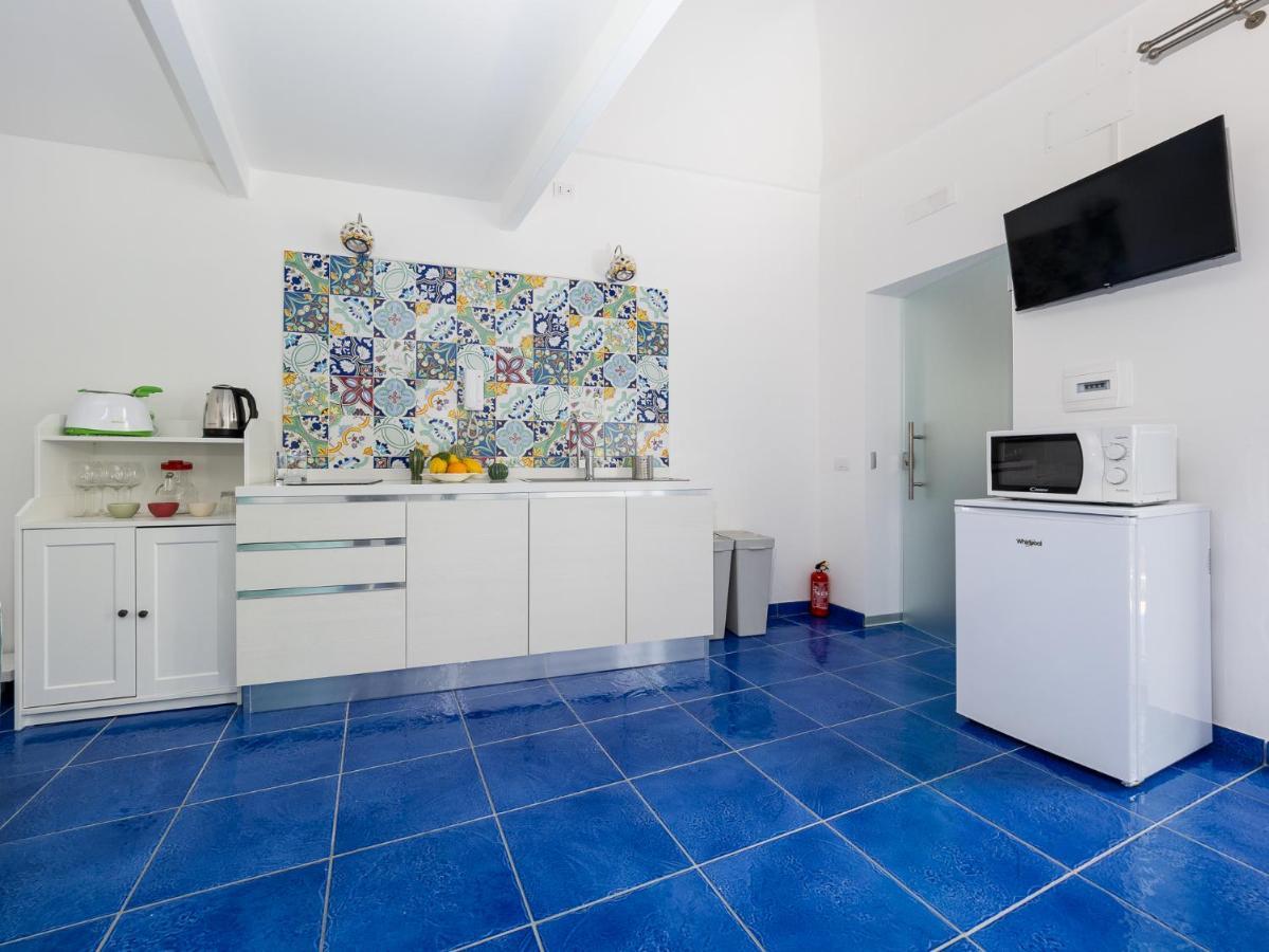 Santoro Suite - De Vivo Realty Sorrento بوسيتانو المظهر الخارجي الصورة