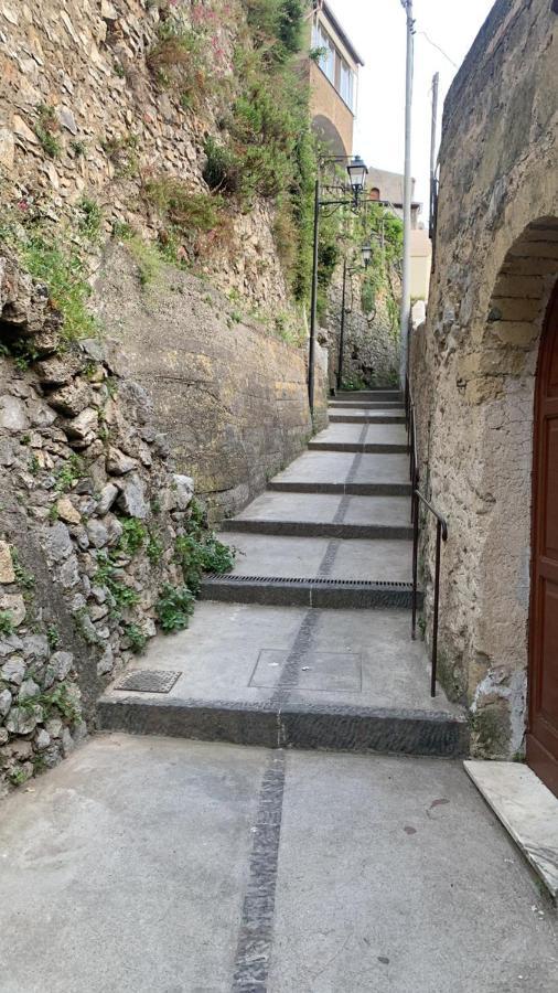 Santoro Suite - De Vivo Realty Sorrento بوسيتانو المظهر الخارجي الصورة